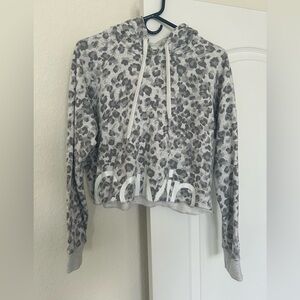 EUC CALVIN Klein Performance Grey Leopard Print Cropped Hoodie